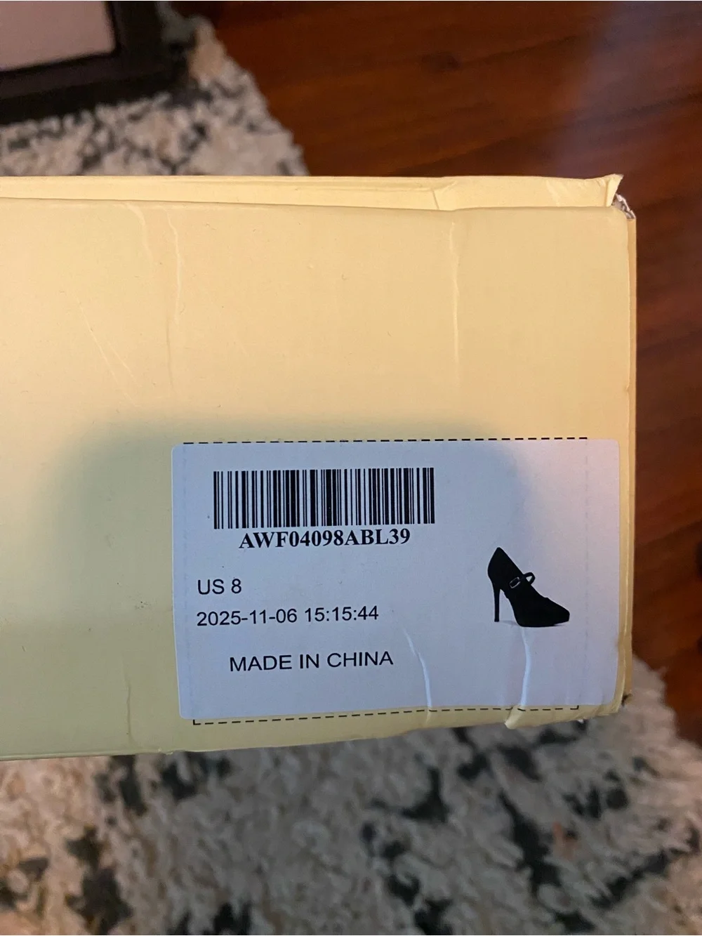 StyleFlex Pointed Toe Heeled Platform Pump
